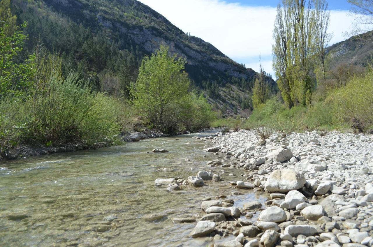 مبيت وإفطار Pradelle Le Moulin المظهر الخارجي الصورة