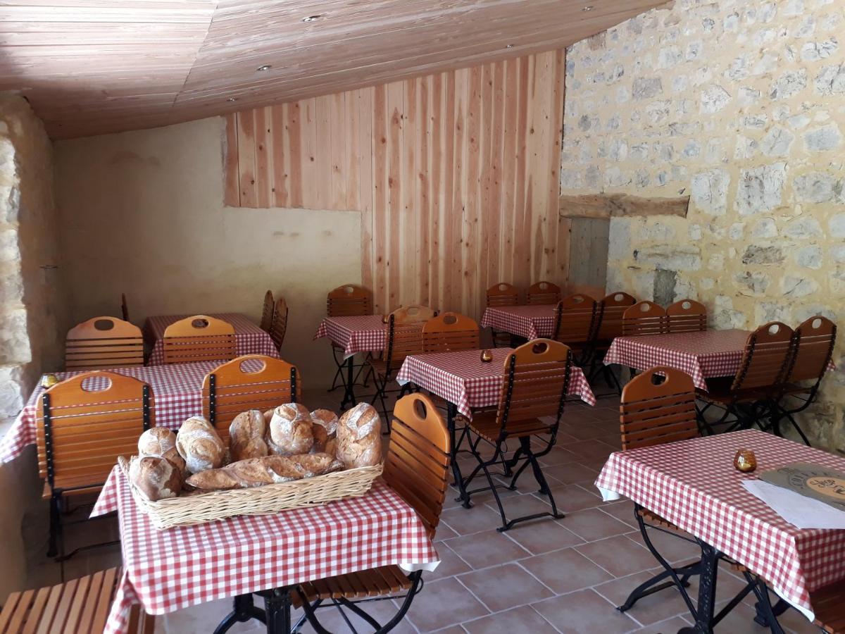 مبيت وإفطار Pradelle Le Moulin المظهر الخارجي الصورة