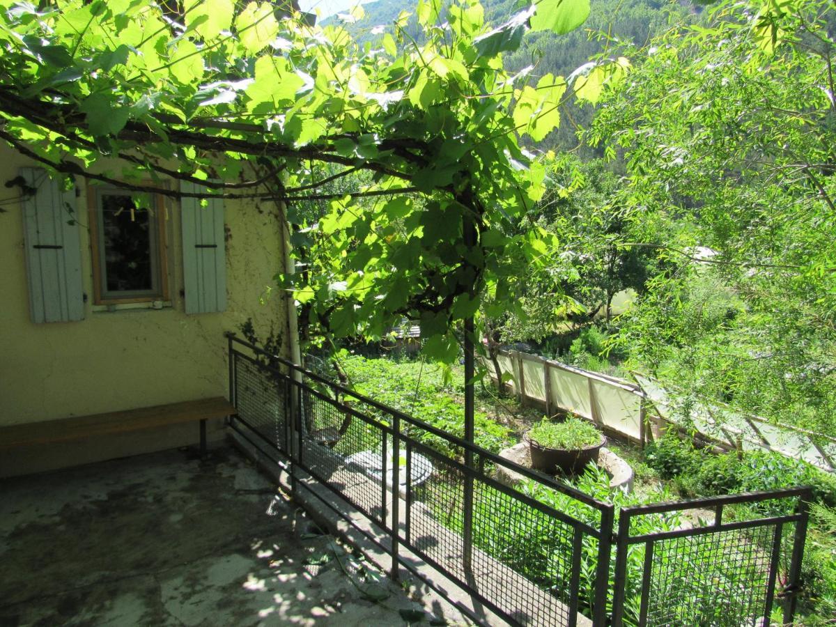 مبيت وإفطار Pradelle Le Moulin المظهر الخارجي الصورة